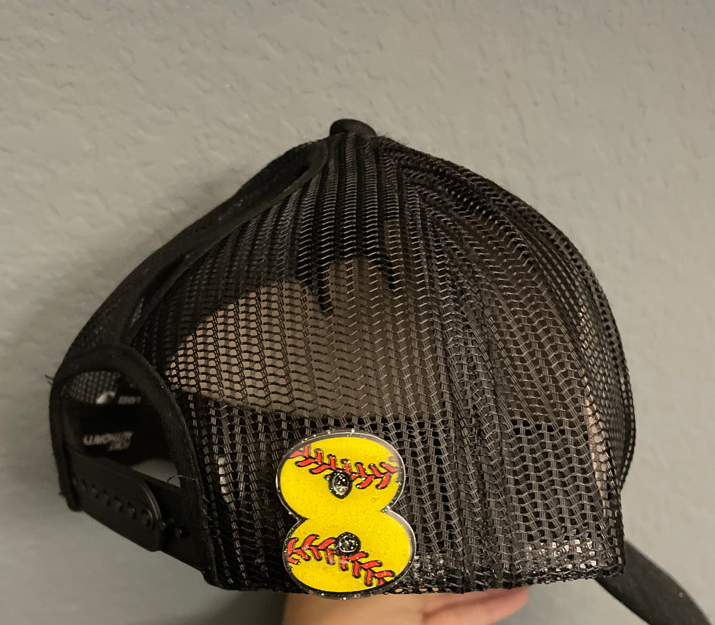 Hat pin